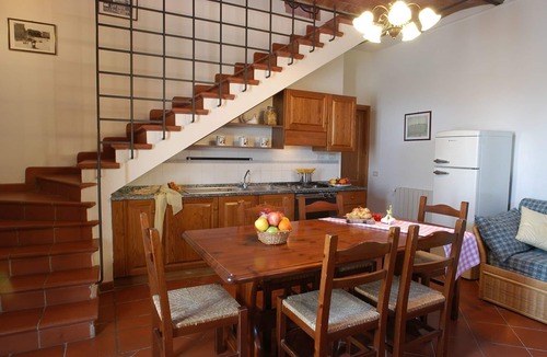 Montaione Apartment | Lovely apartment for 8 guests with A/C, pool, WIFI, TV and pets allowed, close to San Gimignano