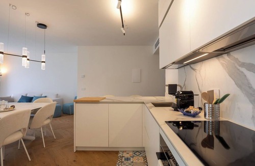 Scarlino Apartment | Lovely apartment for 4 guests with hot tub, WIFI, A/C, terrace, pets allowed and panoramic view