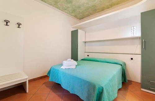 Villammare Apartment | Lovely Apartment in Villammare with Terrace