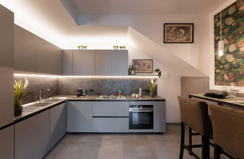 Santa Maria Novella Apartment | Luxurious 3-Bedroom Apartment with Views of the Medicean Chapels