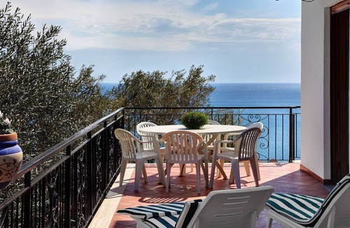 Nerano Apartment | Matisse Cantone - In the charming port of Marina del Cantone