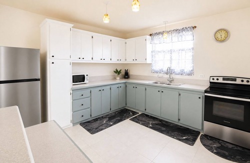 Durants Apartment | Modern Two-Bedroom Retreat Your Next Getaway Awaits You