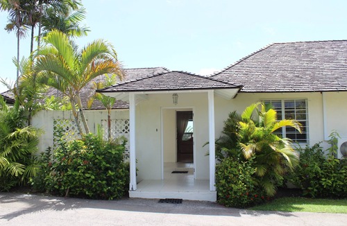 Mount Standfast Villa | Mount Standfast 19, 3 bedroom 3 bathroom, large pool, beach access at Fairmont