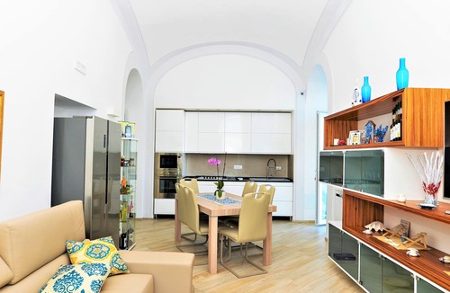 Ravello Villa | Multy-Storey Villa 🏡 Sea Access 🏖️ Jacuzzi ❤️ Sauna ❤️ Parking 🅿️ Solarium 🌞