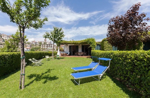 Ravello House | My Rental Homes - Il Giardino di Ravello with ample private garden and sea view