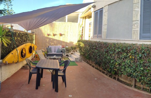 Palese House | Myra cottage 30sqm with garden 300m from the sea 5 minutes from the airport