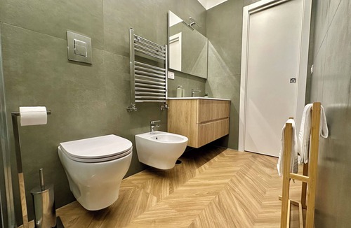 Vomero House | Naples, Apartment up to 4 people, very close to Metro and Funiculars