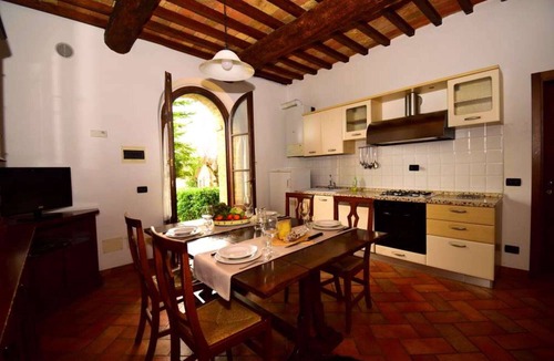 Ponte di Gabbiano Apartment | Nice apartment for 3 guests with pool, A/C, WIFI, TV and pets allowed, close to Siena