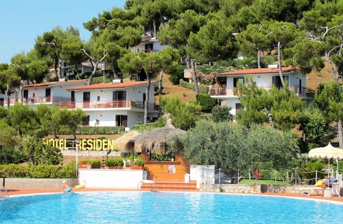 Sperlonga Apartment | Nice apartment for 3 people with pool, A/C, WIFI, TV, terrace and pets allowed
