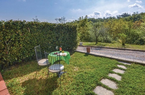 Bucine House | Nice home in Bucine (AR) with swimming pool