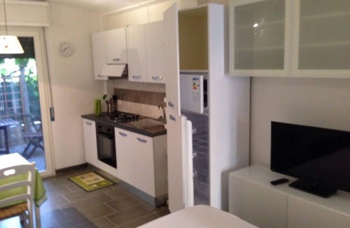 Castiglione della Pescaia Apartment | Nice apartment 50 mt from the sea with outdoor pergola.