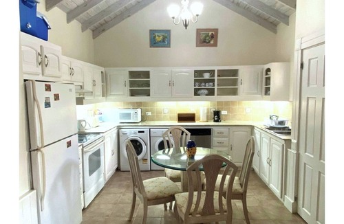 Porters Villa | No. 2 Porters Court - Sun, Sea & Serenity on Barbados’ West Coast