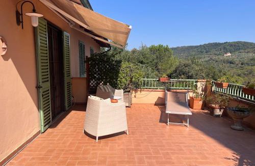 Romola House | OnlyOne