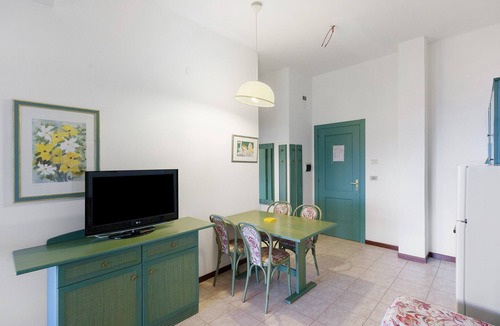 Palinuro Apartment | P.R. Club - One-Bedroom Faro 31 with Sea View, Private Terrace and Air Conditioning
