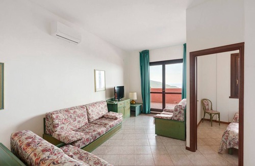 Palinuro Apartment | P.R. Club - Three-Room Enea 40 with Sea View, Private Terrace, and Air Conditioning