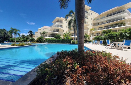 Saint Matthias Condo | PALM BEACH - TROPICAL PARADISE ON THE BEACH