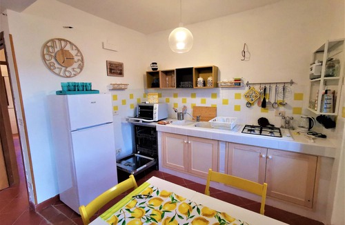 Perdifumo Apartment | Panoramic Apartment for 4 Guests