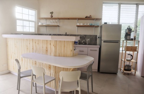 Rockley Apartment | Peaceful 2-bedroom apartment with AC in the heart of the South Coast