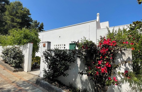Peschici Villa | Peschici - Maritalia Independent villa sleeps 6 with swimming pool and parking space
