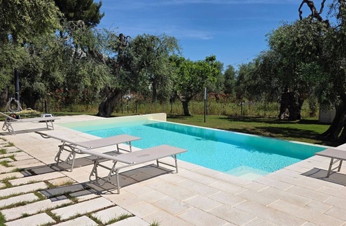 Chiesiola Apartment | 'Pilone Del Monaco 9' Apartment with Pool, Sun Deck, and Outdoor Garden