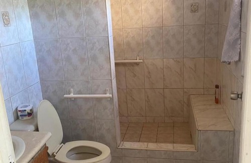 Westmoreland Apartment | Pondbottom Apartments Hotel