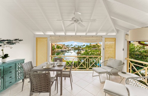 Douglas Apartment | Port St Charles
