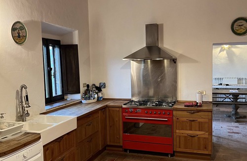 Castellina in Chianti Villa | Quiet and Beautiful Property, Large Pool, Airco in bedrooms