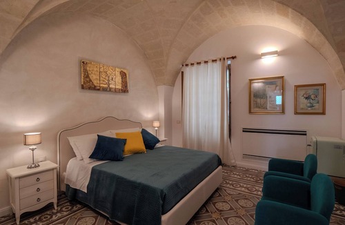 Grottaglie Bed & Breakfast | Residenza Kalù: Charm and Tradition in Grottaglie’s Ceramics District