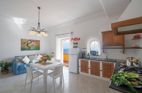 Praiano House | Romantic cottage with outdoor heated whirlpool and breathtaking views