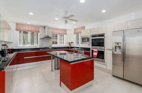 Halcyon Heights House | Rose of Sharon by Young Estates