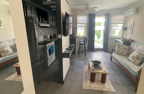 Haggatt Hall Apartment | Ross students Available long term US1800 Monthly 5 mins drive from university