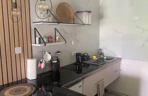 Haggatt Hall Apartment | Ross students Available long term US1800 Monthly 5 mins drive from University
