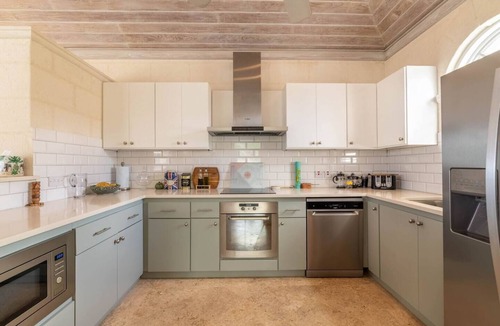 Merlin Bay Villa | Royal Villa 8- 3BR Villa in Royal Westmoreland