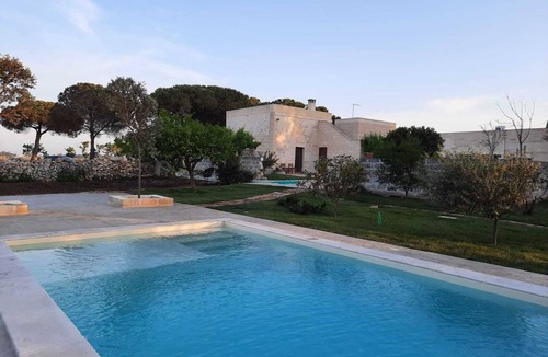 Giorgilorio House | Rustic farmhouse inside Masseria Sitamara with swimming pool and organic farm