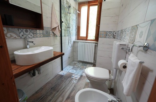 Roccamorice House | Rustic house nestled in the mountain nature of Majella National Park