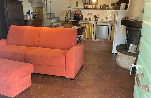 Camaiore House | Rustico with Jacuzzi