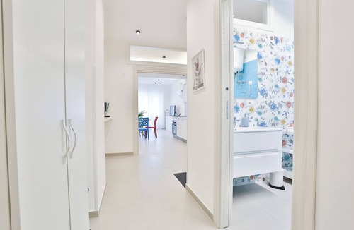 Salerno Apartment | Sandra's Apartment new cozy comfortable in the center of Salerno