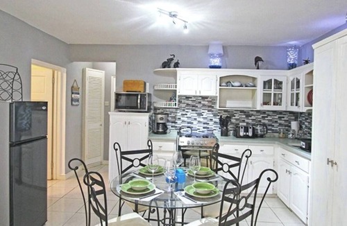 Deanes House | Sapper Lodge Apartment