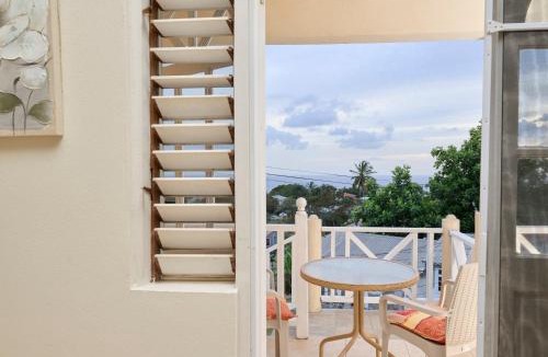 Durants Apartment | Sky Box-Apt-close to Warrens Shopping Centres -Bridgetown-Kensington Oval