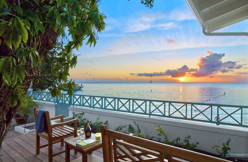 Mullins Beach House | Southwinds - by Zenbreak