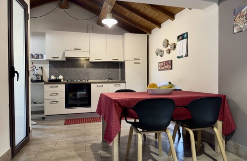 Old Town Apartment | Spacious apartment within walking distance of Duomo and Pescheria