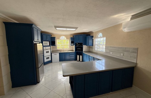 Mullins Villa | Spacious Villa with 4 master bed & bath, Pool, Spa short walk to beach.