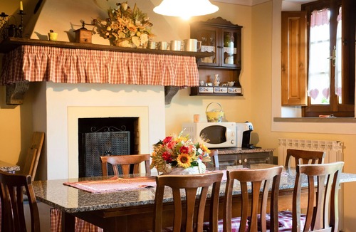 Pescia Villa | Spend a recovering staying immersed in the green Tuscany hills