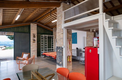 Citta Sant'Angelo House | Stunning villa with A/C, hot tub, private pool, WIFI, patio, pets allowed and panoramic view