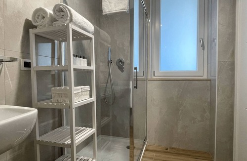 Magazzeno Bed & Breakfast | Sunrise - Lilibeth Luxury Suites