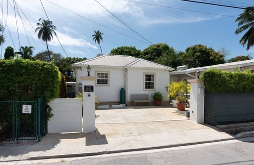 Douglas Villa | The Little White Cottage - Serene 1 Bedroom Villa In Soothing Speighstown