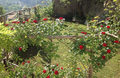 Pucara House | The moon and the Fox - Life in the countryside, trekking, the blue sea.