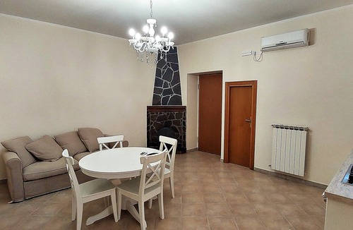 Marina Lido Apartment | The Orange Garden in the village of Pisciotta