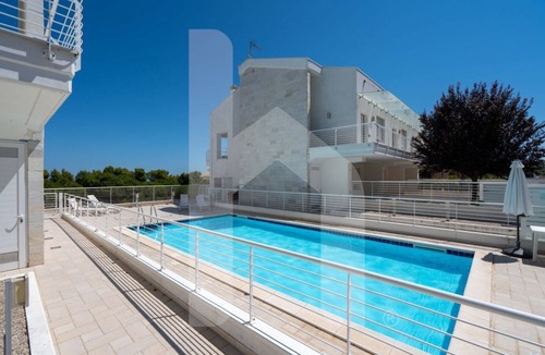 Foggetta Apartment | The recently-built Résidence Cerrano Park consists of two buildings with 12 three-room apartments, and offers guests the unique opportunity to have breakfast while enjoying a breathtaking view of the m