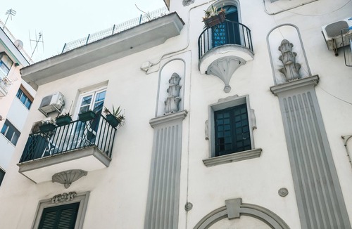 Vomero Apartment | The Vomero suite